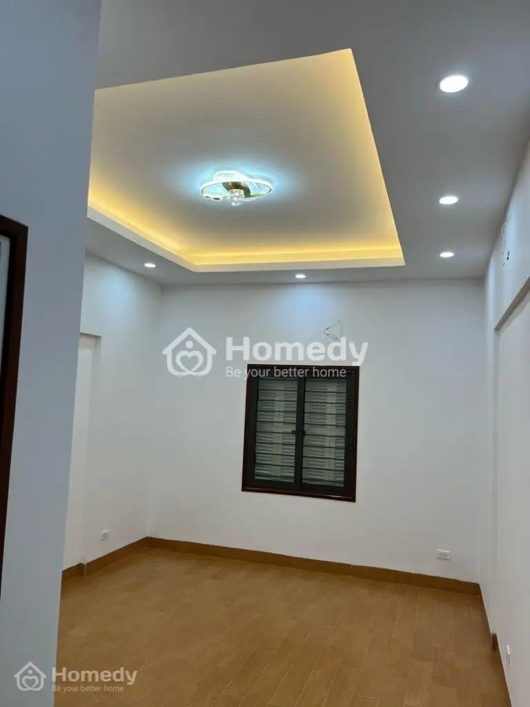 Bán Nhà Đường Nguyễn Ngọc Vũ, Lô Góc 35M2, 6 Tầng Thang Máy, Nội Thất Mới Tinh, 7.5 Tỉ