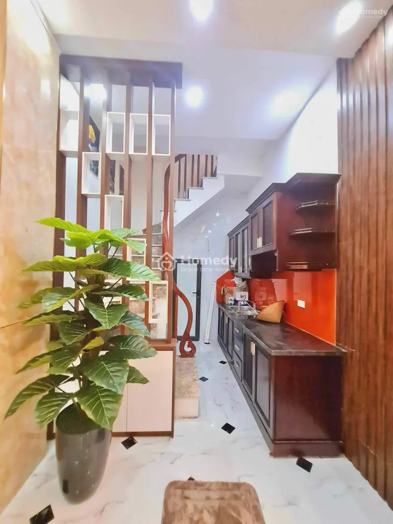 Nhà Đẹp Dân Xây Nguyễn Khánh Toàn (30M2 X 5T) - Giá 5.85 Tỷ