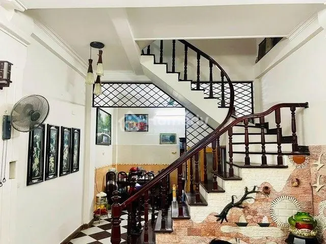 Hạ Chào 1 Tỷ, Bán Nhà Kim Ngưu, Ô Tô, Vỉa Hè, Phân Lô, Kinh Doanh, 52M, 4 Tầng, Mặt Tiền 4.5M.