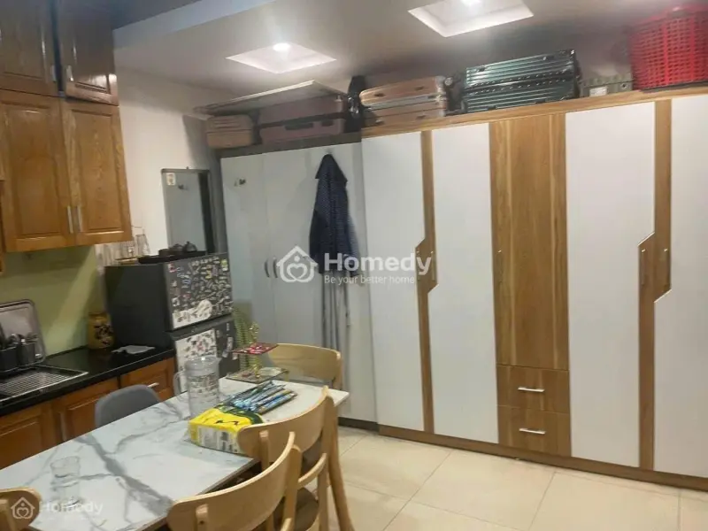 Bán Nhà Trần Thái Tông - Ngõ Oto - Mt Bề Thế - 6 Tầng . Lh 0966711***