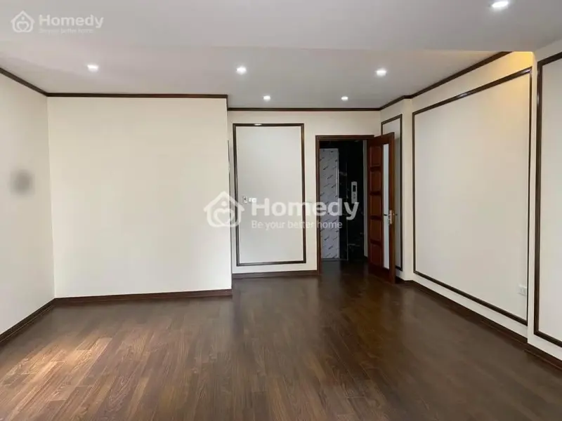 Bán Nhà Đường Nguyễn Ngọc Vũ, Lô Góc 35M2, 6 Tầng Thang Máy, Nội Thất Mới Tinh, 7.5 Tỉ