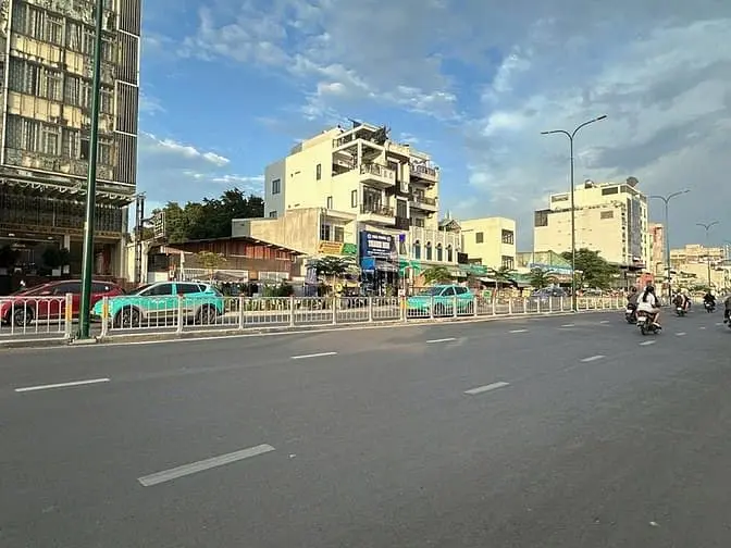 Nhà Mặt Tiền Trần Bá Giao 111M2 Nở Hậu 6.3M View Góc Tl Tiện Xây 8.9Tỷ