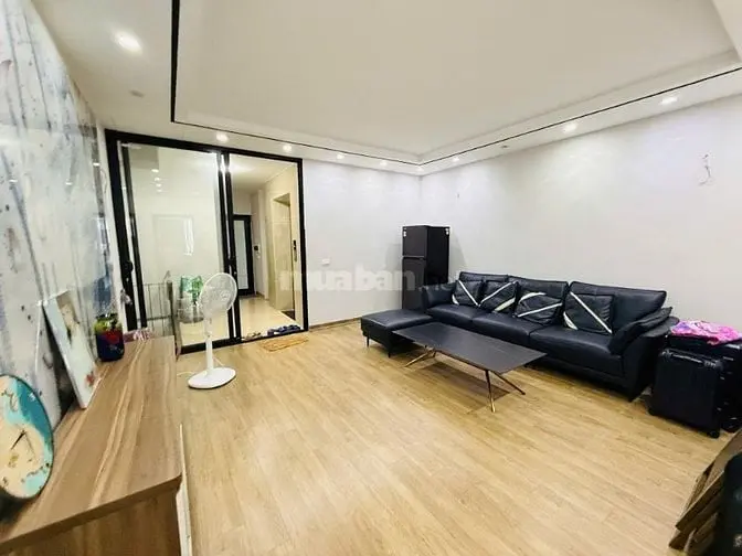 Siêu Cực Đẹp, Bán Mặt Phố Tạ Quang Bửu, Bạch Mai: 293M2, Mt 13.6M, 2T