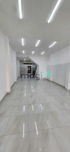 Cho Thuê Nhà Mặt Tiền Nguyên Căn 4,5 X 20M, 1 Trệt 3 Lầu,