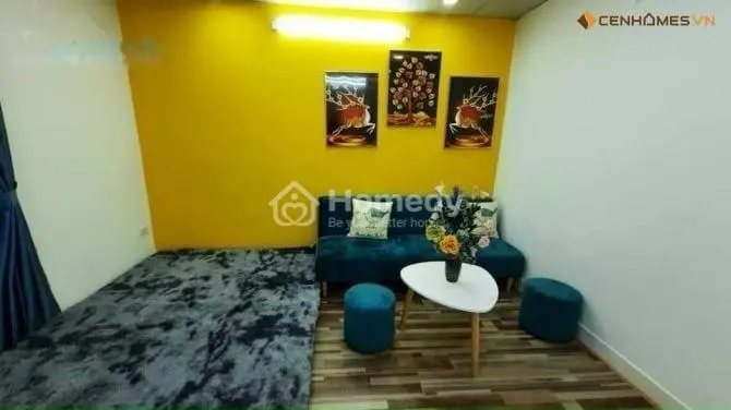 Cho Thuê Căn Hộ Tập Thể Tầng 3 Mặt Phố Nguyên Hồng.