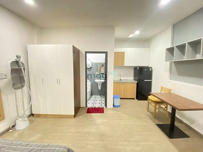 Căn Hộ Studio Cao Cấp Full Nội Thất Cách Hutech Vài Bước Chân