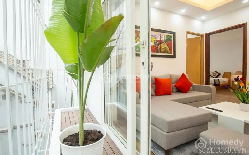 Cho Thuê Căn Hộ Dịch Vụ 2 Ngủ 90M2 Có Ban Công Tầng Cao Tại 20/12 Đào Tấn, Quận Ba Đình - Hà Nội