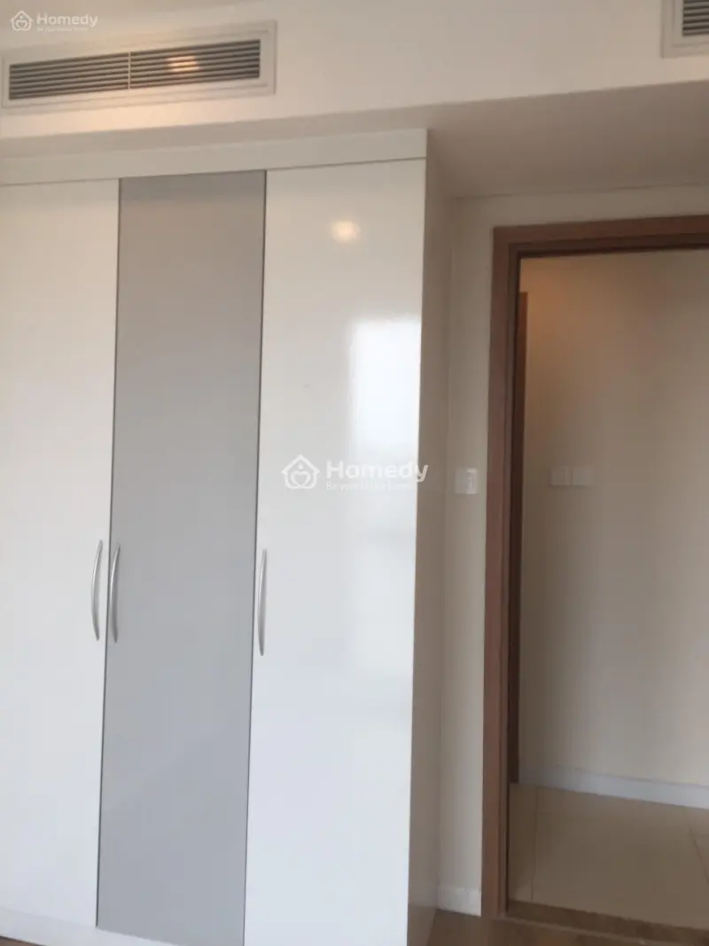 Bán Căn Hộ Rivera Park Sg, Đồng Tiến, 88M2, 2Pn, View Đẹp, Căn Góc Lớn, Giá 5,7 Tỷ. Lh: 0933722***