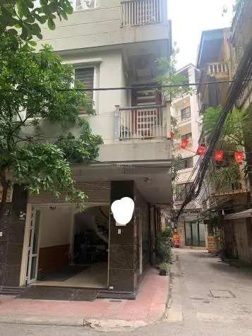 Chính Chủ Cần Cho Thuê Nhà Nguyên Căn Ngõ Thái Hà(40M2 X 5 Tầng, Ngõ Ô Tô Tránh)