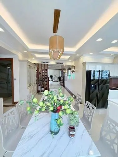 Cho Thuê Penhouse Starhill Pmh Q7 .4Pn 3Wc.dt 300M2 Cho Thuê 100Tr/Th