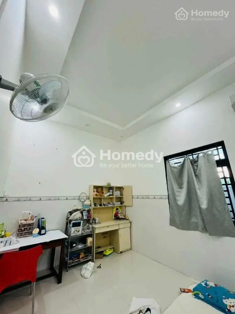 Bán Nhà Biệt Thự Sân Vườn 200M2 Cách Chợ Đệm 500M