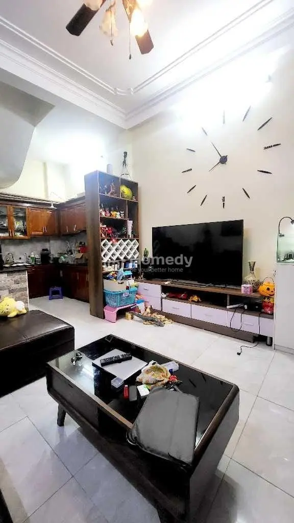 Mặt Ngõ Thông Rộng_20M Ra Phố Dương Văn Bé_Mặt Tiền Rộng_Kinh Doanh Tốt_30M X 4 Tầng Giá 4 Tỷ2