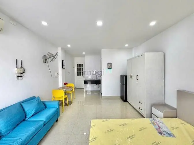 Ch Balcony Lê Văn Sỹ Ngay Đh Sư Phạm 2, Bệnh Viện Tai Mũi Họng Quận 3
