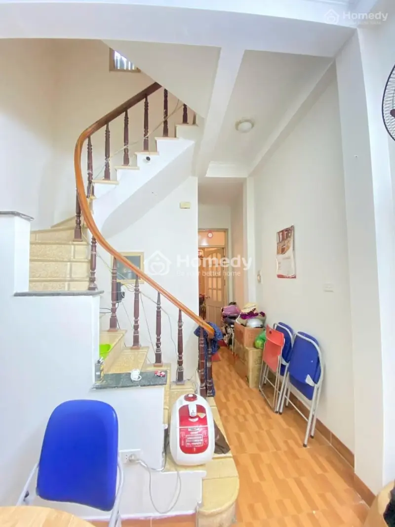 Phân Lô, Ngõ Thông- Lạc Long Quân 40M2, Ô Tô, View Hồ , Kinh Doanh Sầm Uất, Chỉ 14,8 Tỷ