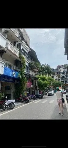 ⭐️Bán Gấp Khách Sạn Phố Ngõ Trạm Hoàn Kiếm 129M2 Giá 71 Tỉ Có Tl.
