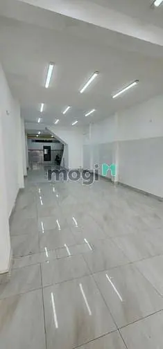 Cho Thuê Nhà Mặt Tiền Nguyên Căn 4,5 X 20M, 1 Trệt 3 Lầu,