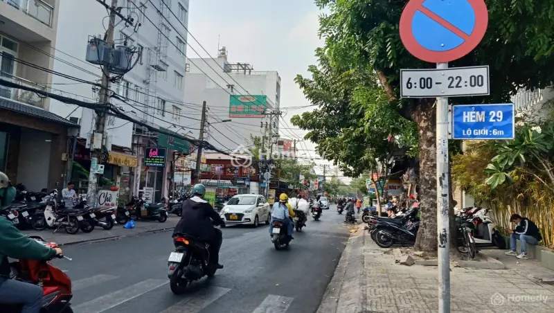 Bán Nhà Hxh Tân Quý, Q.tân Phú Ngay Aeon 56M2, 4 Tầng Chỉ 5Tỷ Xx