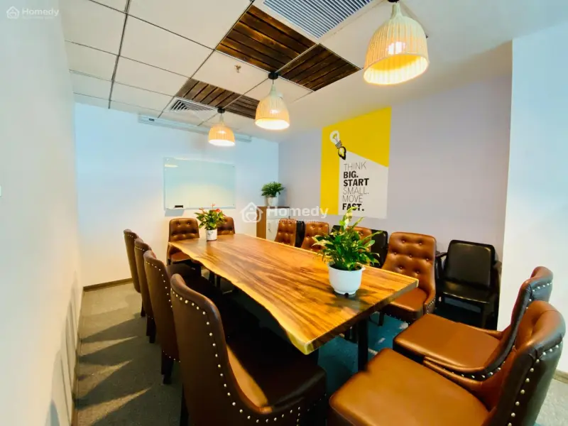 Văn Phòng Coworking Giá Rẻ Ngay Trung Tâm Đà Nẵng Cho 3 Đến 7 Người Ngồi