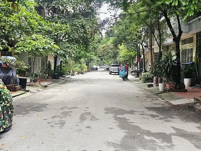 Chính Chủ Bán Liền Kề Đa Sỹ - Kiến Hưng, Đường Rộng, An Sinh Đỉnh.