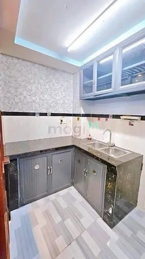 Bán Nhà Quận 4, Khu Dân Cư Hiện Hữu, Nhỉnh 5 Tỷ