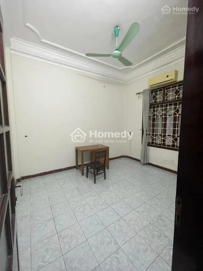 Siêu Đẹp- Nhà Phân Lô, Ô Tô Tránh -Trần Quốc Hoàn 80M2 , Vỉa Hè, Mặt Tiền Thênh Thang
