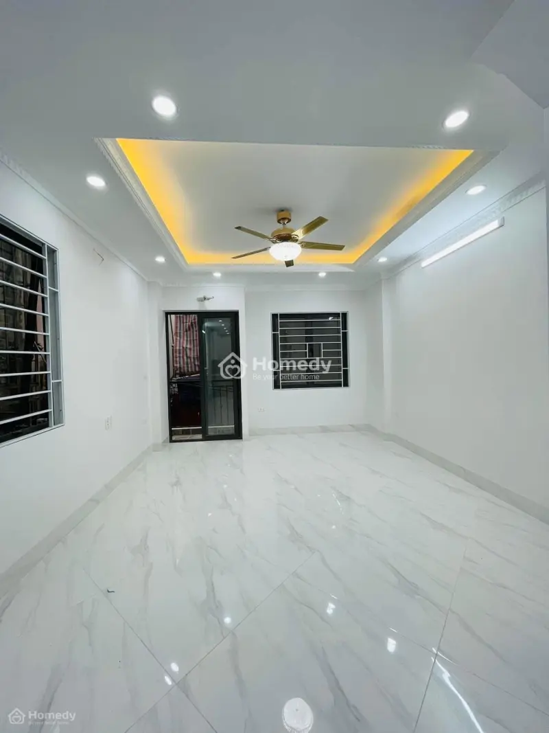 Siêu Phẩm Hà Trì - Hà Đông. 5 Tầng Lô Góc Mới Kính Koong, Ô Tô Đỗ Sát Cổng.