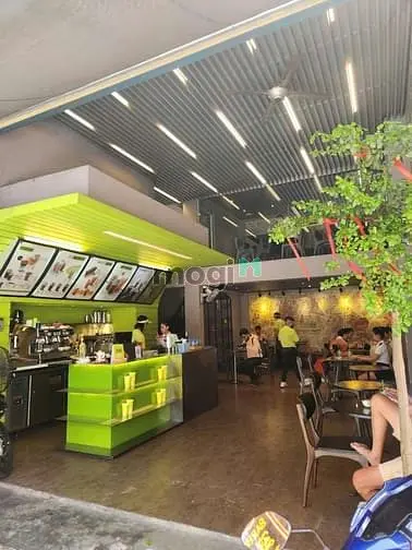 Quán Cafe Mt 120 Huỳnh Văn Bánh, Pn. Dt: 7,5X13M, Kc: 4 Tầng. Giá: 70T