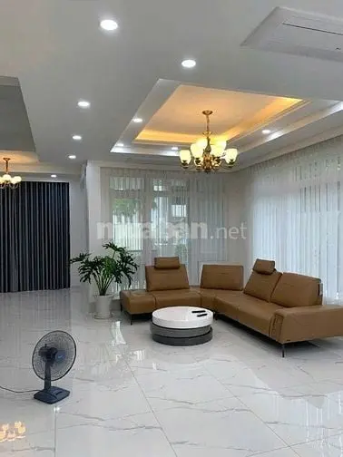 Cho Thuê Viilla Mini - Trần Quang Diệu, Quận 3 - Hẻm Oto