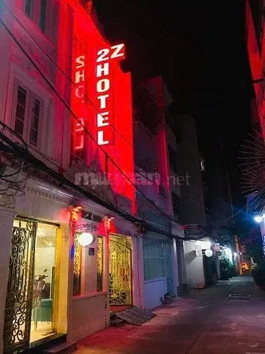 Bán Khách Sạn Đường Lê Thị Riêng - Nguyễn Trãi, Bến Thành, Quận 1, 20P