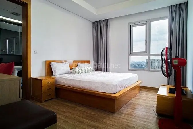 Bán Ch Hoàng Anh River View Q2.(138M,3Pn,Giá 9,8Ty )(157M,162M,4Pn )