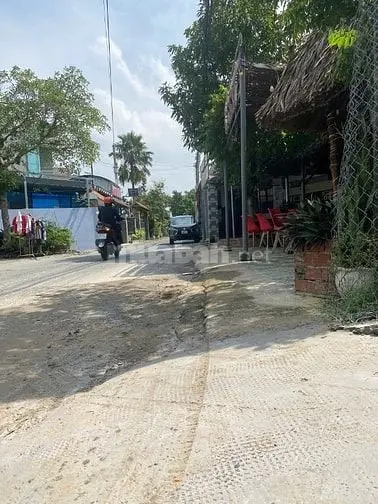 Cần Bán Đất , 100M2, 60 Odt , Sổ Riêng, Gần Chợ Búng
