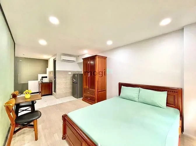 Căn Hộ Tách Bếp, Cửa Sổ Thoáng , Phố Ẩm Thực Phan Xích Long Phú Nhuậ