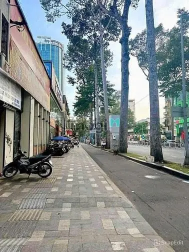 Cho Thuê Nhà Mặt Tiền Trần Hưng Đạo, Phường Cô Giang, Quận 1