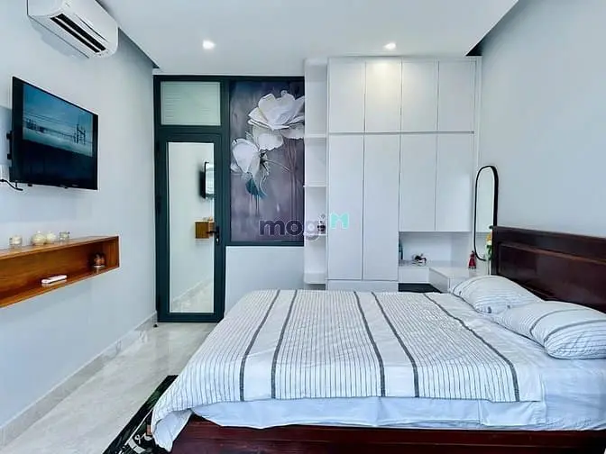 1Pn Giặt Sấy Riêng Gần Vòng Xoay Dân Chủ, Ga Sài Gòn, Viettel Tower Q3