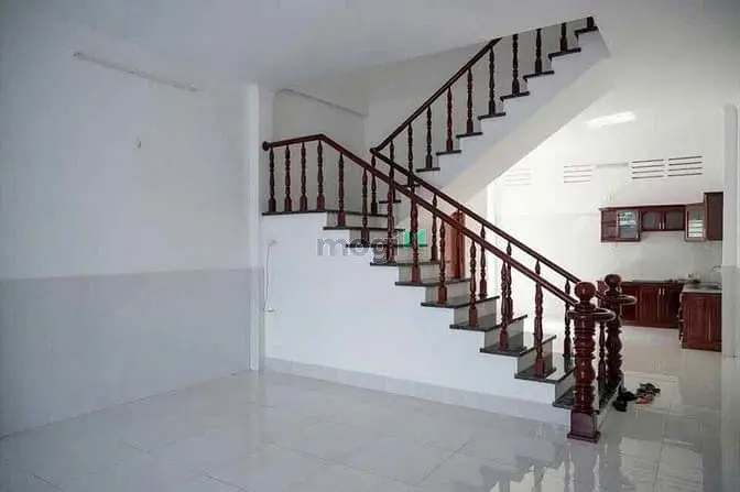 Nhà Trệt Lầu Mặt Tiền Trần Ngọc Quế, Ninh Kiều, Cần Thơ - 13.9 Tỷ