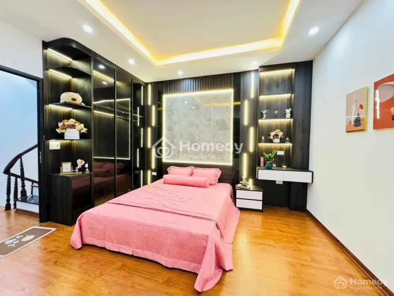 Chính Chủ - Khương Đình, Đẹp Long Lanh, Lô Góc Thoáng Sáng, Full Nội Thất Khách Về Ở Luôn