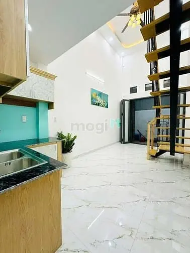 Nhà Đẹp Quận 4 – Hơn 3 Tỷ – Trung Tâm Sài Gòn