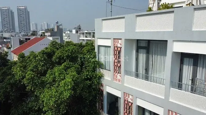 Bán Nhà Biệt Thự Sân Vườn Tại Thảo Điền