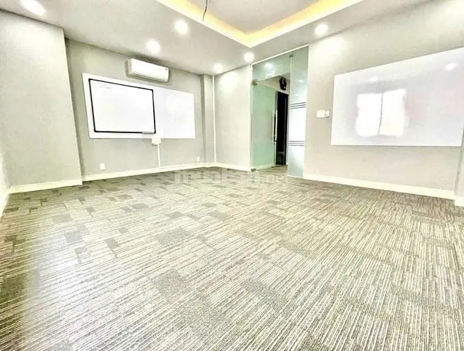 Cho Thuê Gấp Nhà 2 Mặt Tiền - Ngang 6M, 1 Trệt 3 Lầu, Sân Thượng