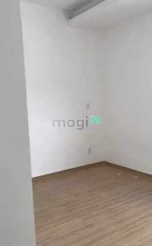 Cho Thuê Căn Hộ Moonlight Park View 3Pn Có Rèm Máy Lạnh Giá 11 Triệu