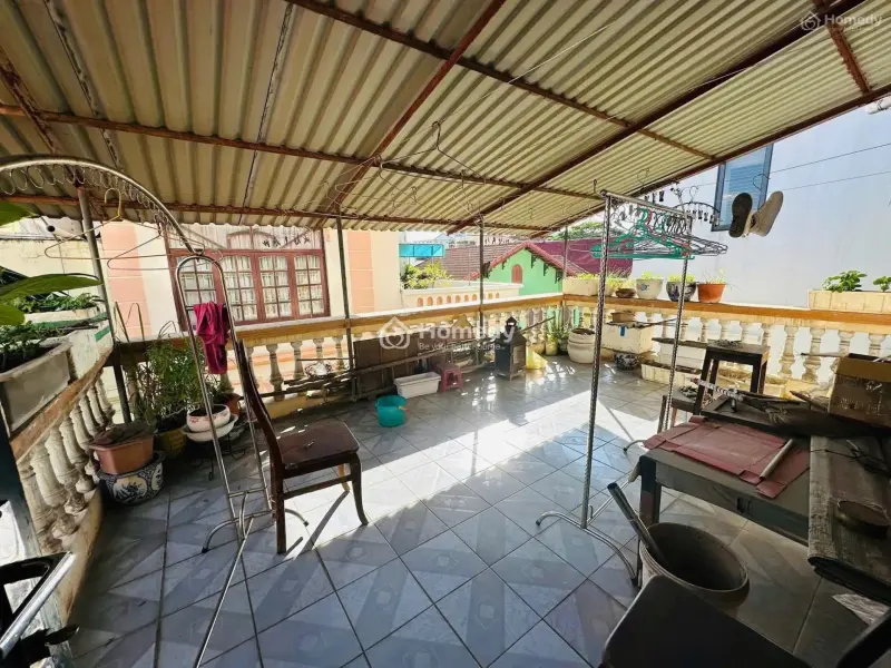 Nhà Tô Ngọc Vân - Tây Hồ. Lô Góc - Ô Tô. Gần Hồ Tây , Dt 101M2 , Mặt Tiền 6.7M. Giá 56.5 Tỷ