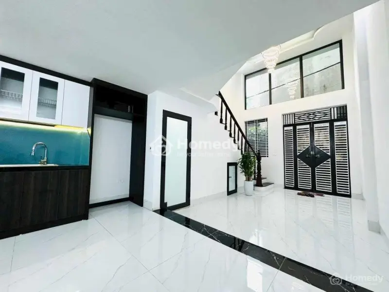 Chính Chủ - Khương Đình, Đẹp Long Lanh, Lô Góc Thoáng Sáng, Full Nội Thất Khách Về Ở Luôn