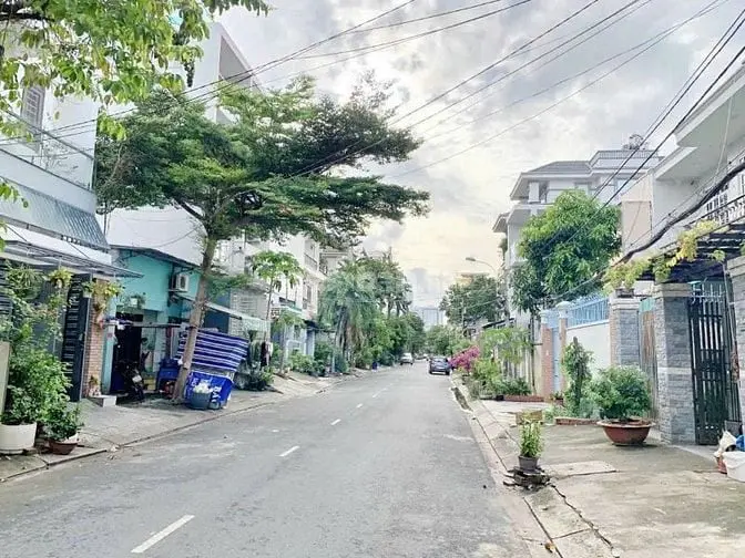 Đất Mặt Tiền Đường Số Tân Quy Quận 7. 5,5*21 Chỉ 16 Tỷ.