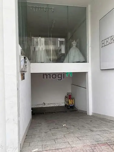45 Tỷ! Bán Nhà Mt Phan Đình Phùng, Q.pn – 9X16M – Hầm 4 Tầng.