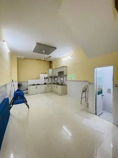 Nhà Đẹp – Chợ Bình Tân – 2 Tỷ 8 Tl – Vị Trí Kinh Doanh