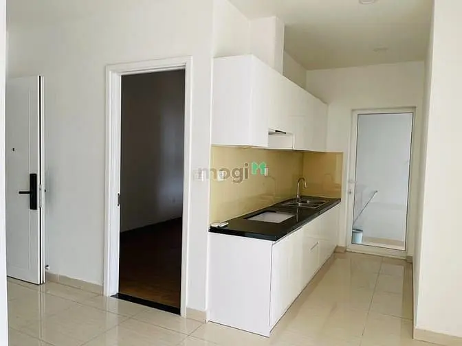 Bán Nhanh Căn Hộ 2Pn 2Wc Giá 2Tỷ9 Chung Cư Moonlight Boulevard