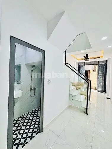 💥Bán Gấp Nhà Khu Đường Chợ Lớn - Quận 6 Giá 1 Tỷ 760, Tiện Kinh Doanh