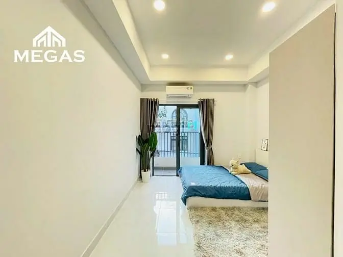 🔥Căn Hộ Cao Cấp - Full Nội Thất - Rộng 50M2 Ngay Công Viên Làng Hoa