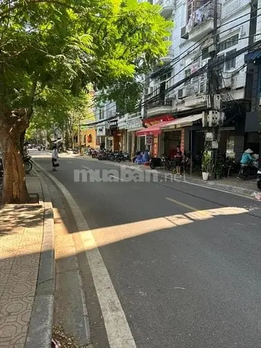 Cần Bán Nhà Mặt Phố An Xá Giá 23,9 Tỷ, 180M², Lô Góc. Kinh Doanh Tốt.