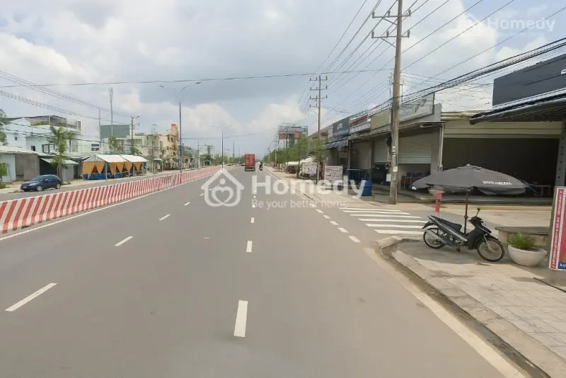 Nhà Đất Mặt Tiền Cách Dt743 An Phú Dưới 50M, Ngang 5,5M Có Nhà Có Thể Cho Thuê Hoặc Ở